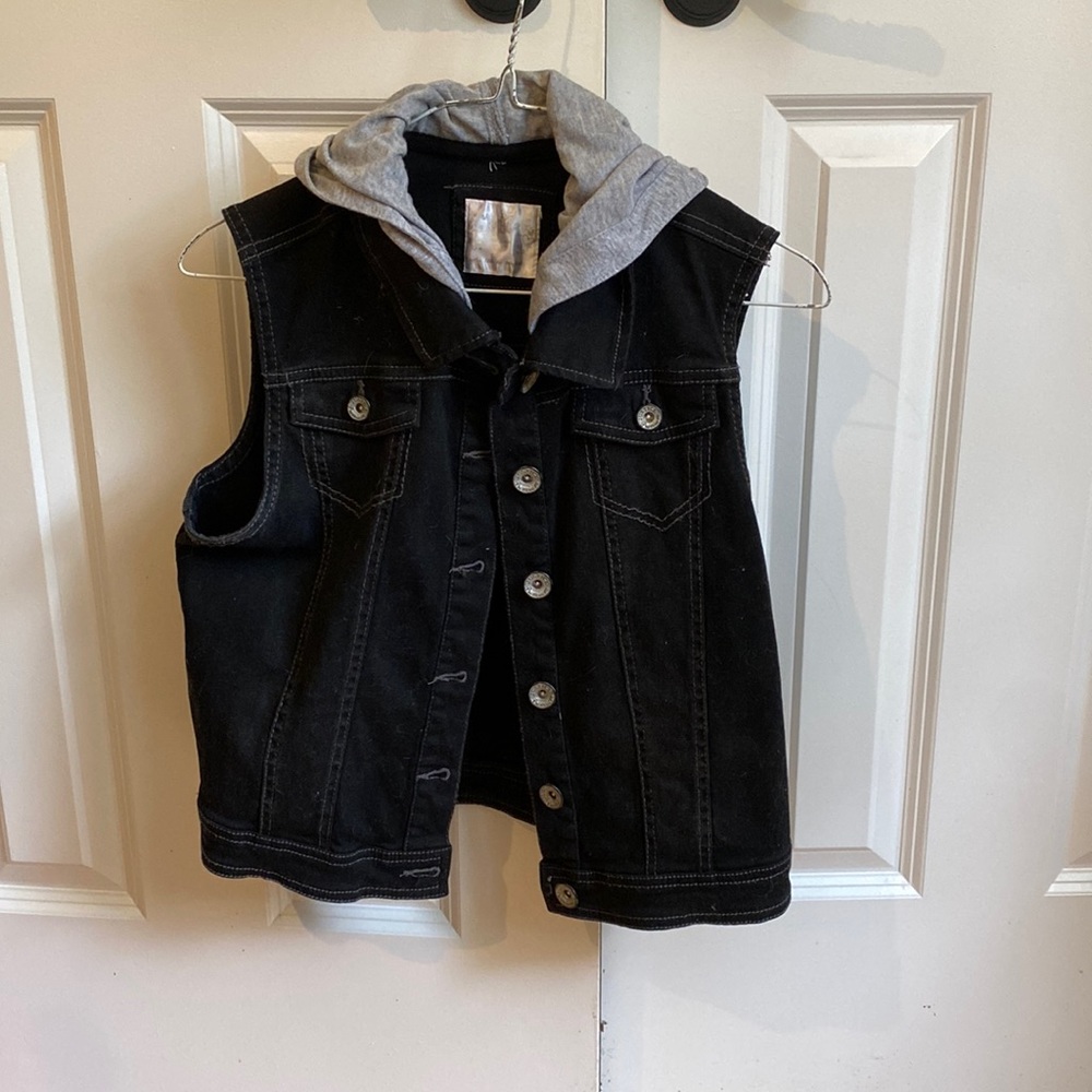 Hoodie vest